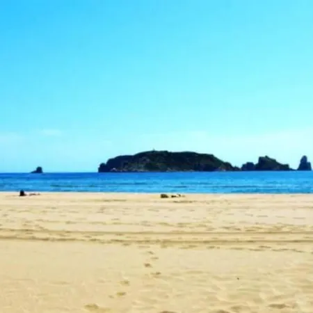 En A 100 Metros De La Playa Apartment *