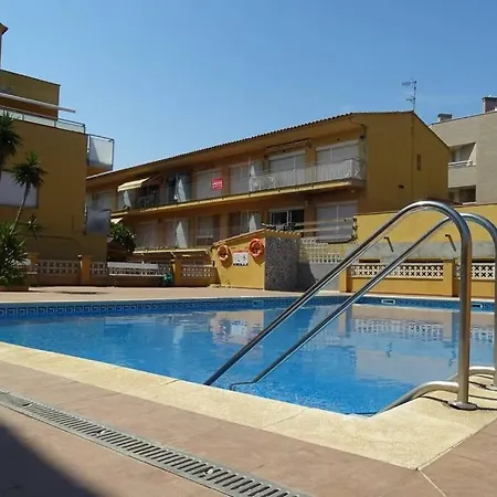 En A 100 Metros De La Playa L'Estartit