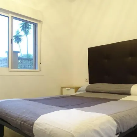 En A 100 Metros De La Playa Apartamento *